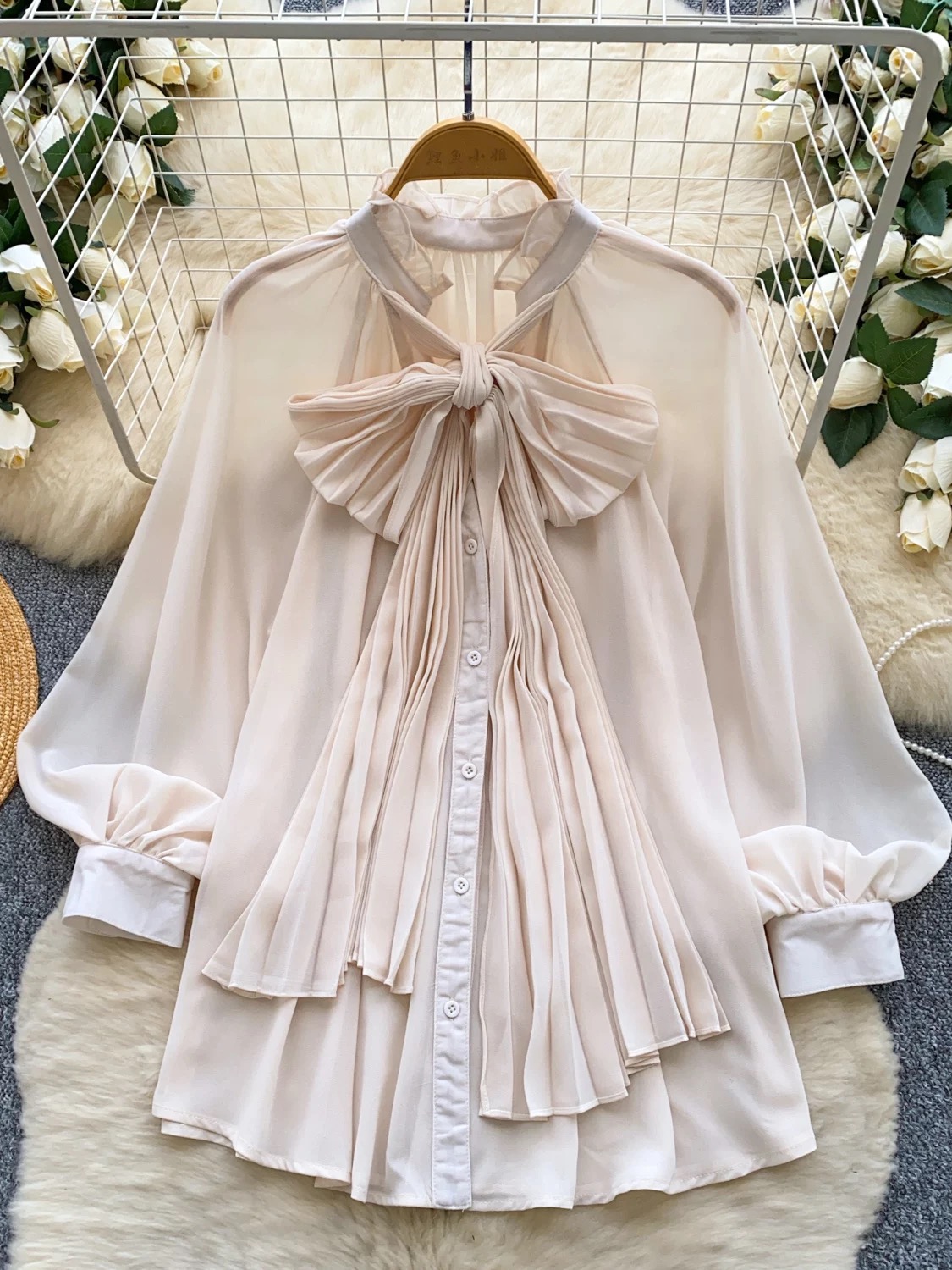 Bold concept blouse BE430 images